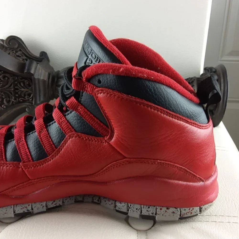🌐 Air Jordan 10 retro black and red athletic shoes